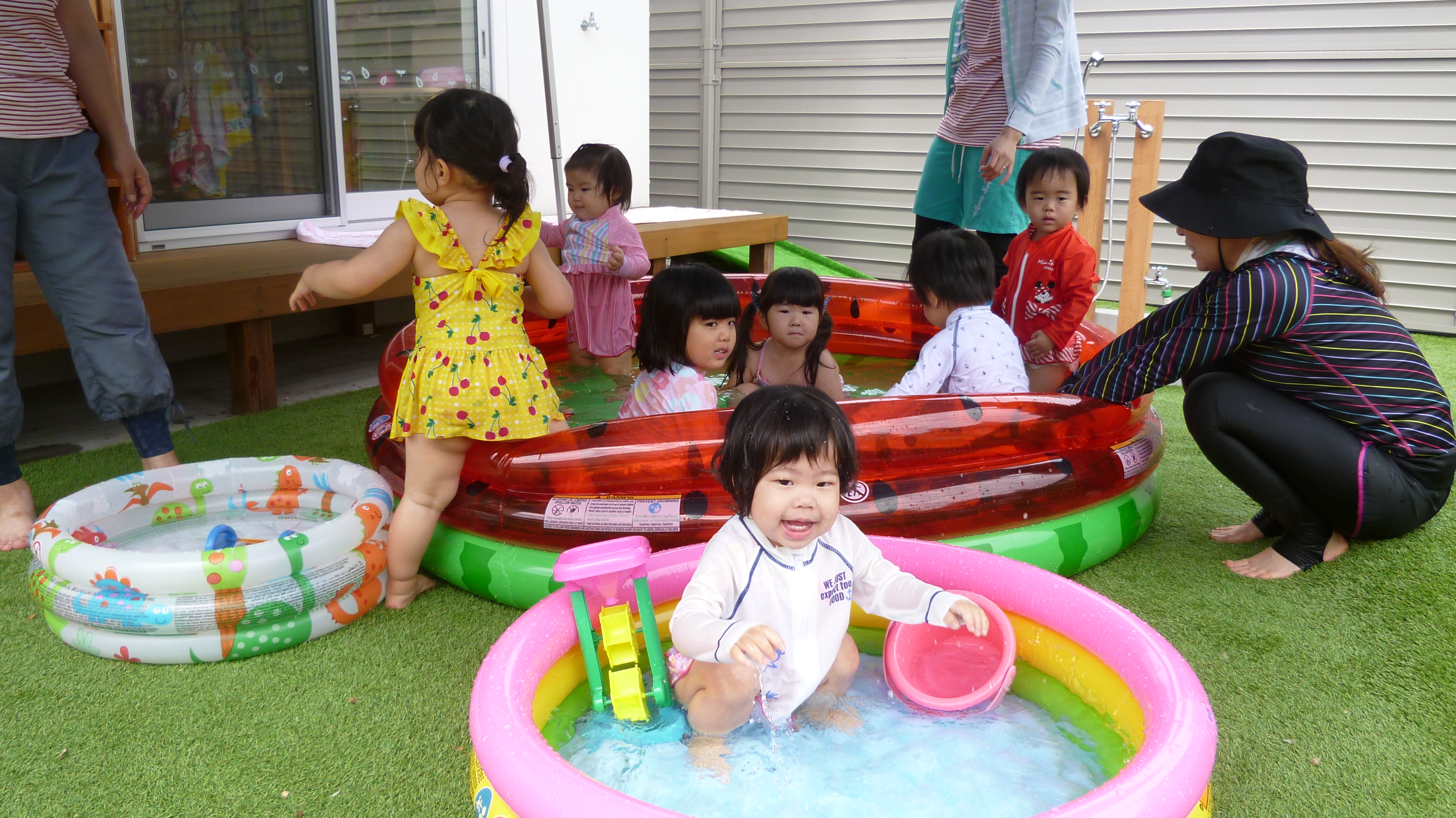 水遊びはたのしいな(^^♪